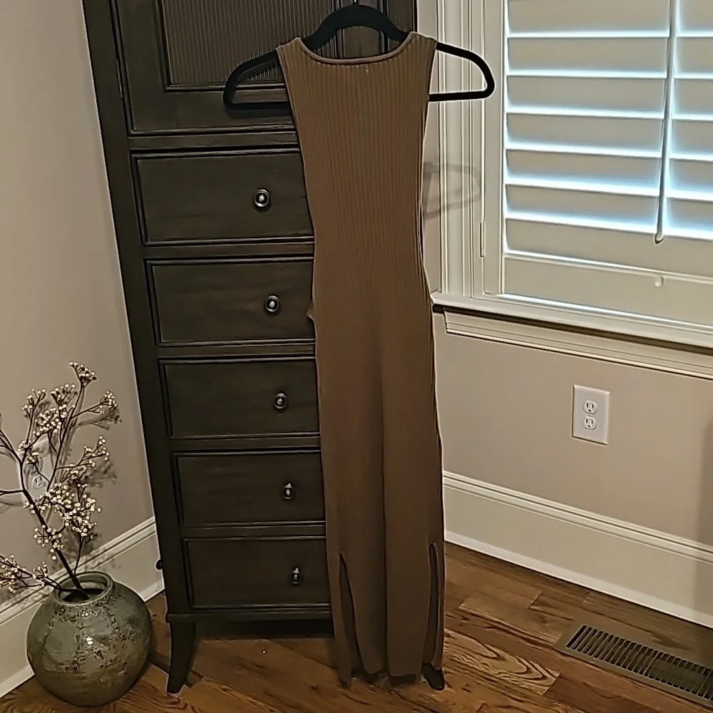 Good  American Rib Knit Tie waist dress - Picture 3 of 6